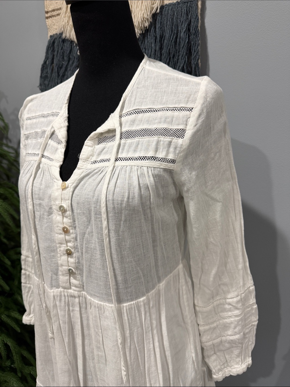 Rails White Linen Blend Boho Mini Dress XS | Lace Trim Peasant Beach Cover Up - Picture 3 of 8